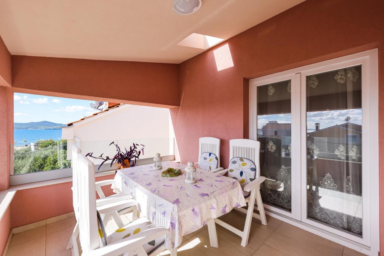 Villa De Rosa Zadar Exteriör bild